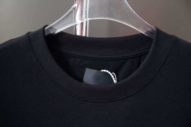 Givenchy T-Shirts